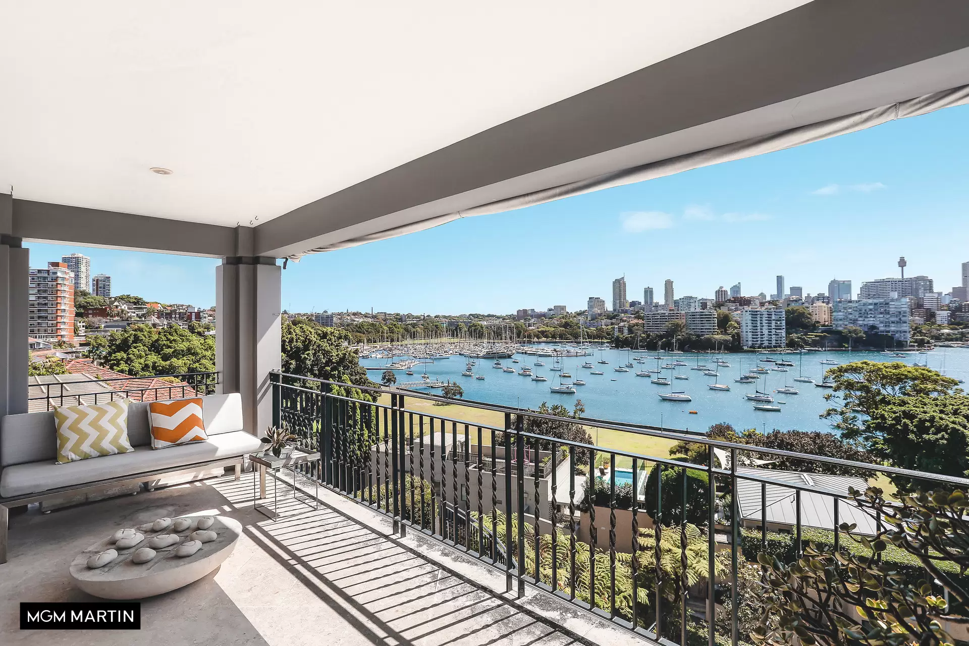 2/50 Yarranabbe Road, Darling Point Sold by MGM Martin - image 1