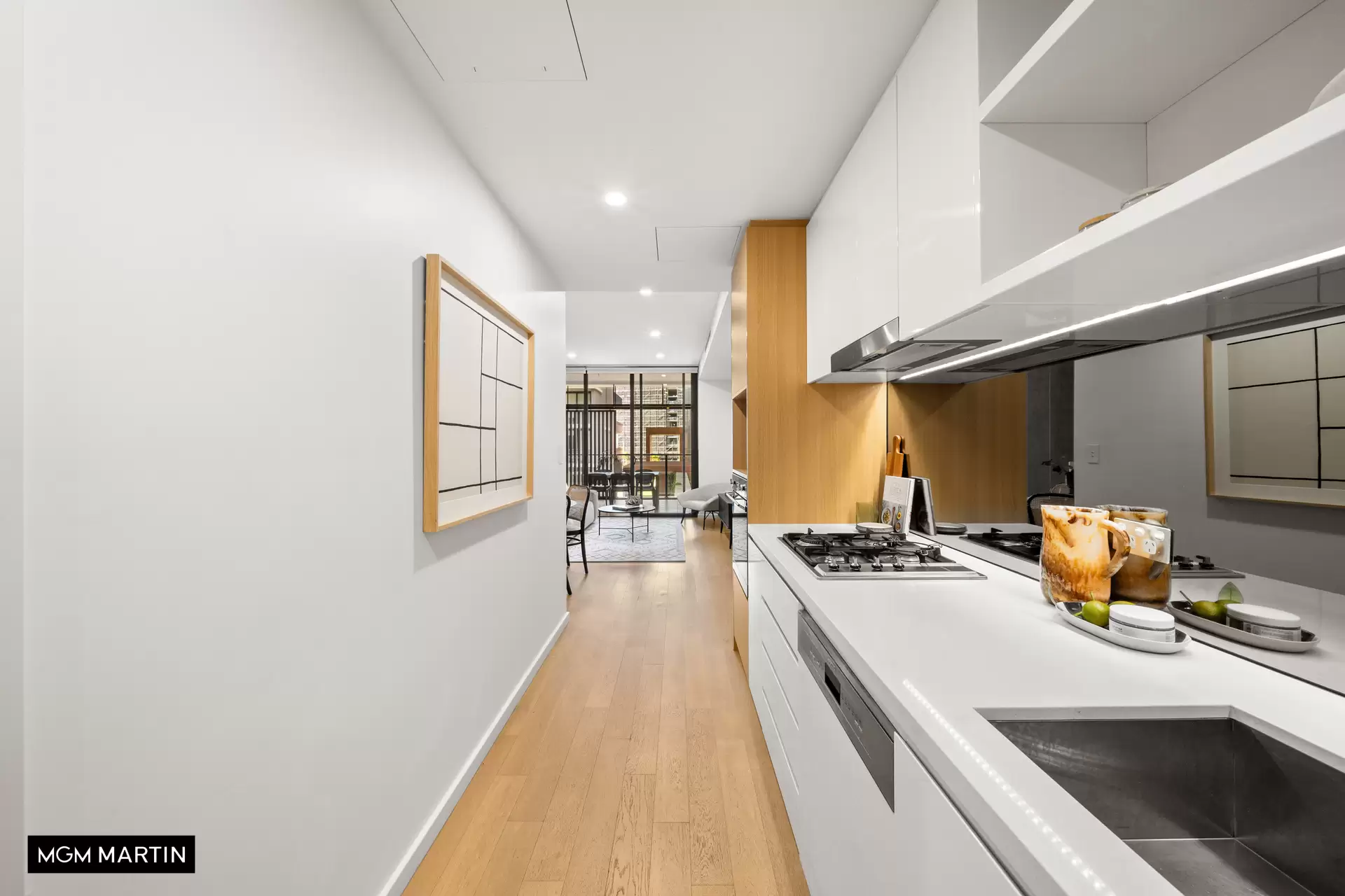 211/12 Paul Street, Zetland Sold by MGM Martin - image 1