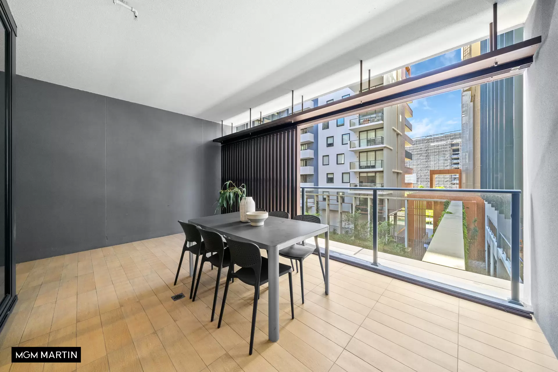 211/12 Paul Street, Zetland Sold by MGM Martin - image 1