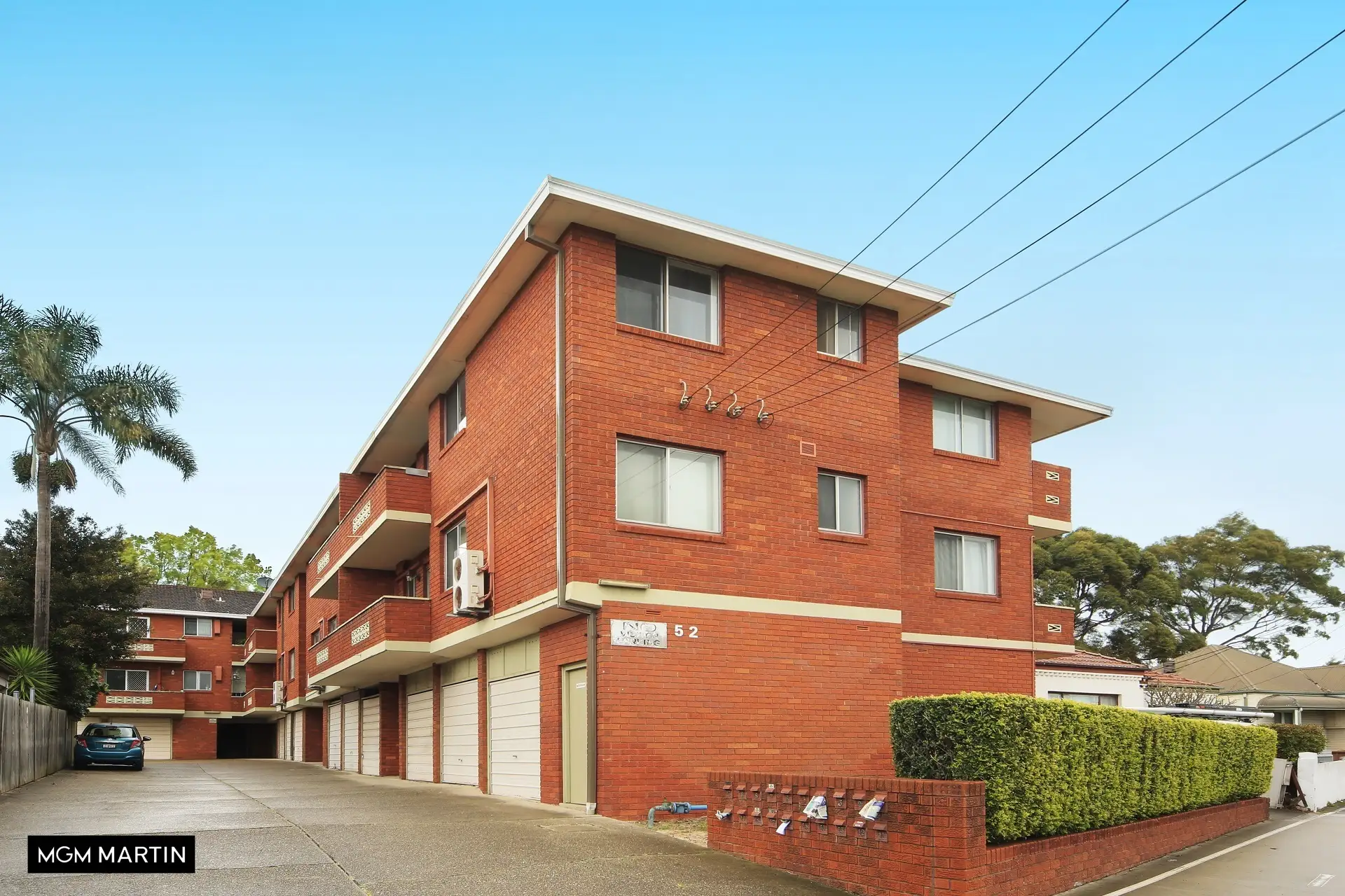 16/52 Wentworth Avenue, Mascot Sold by MGM Martin - image 1