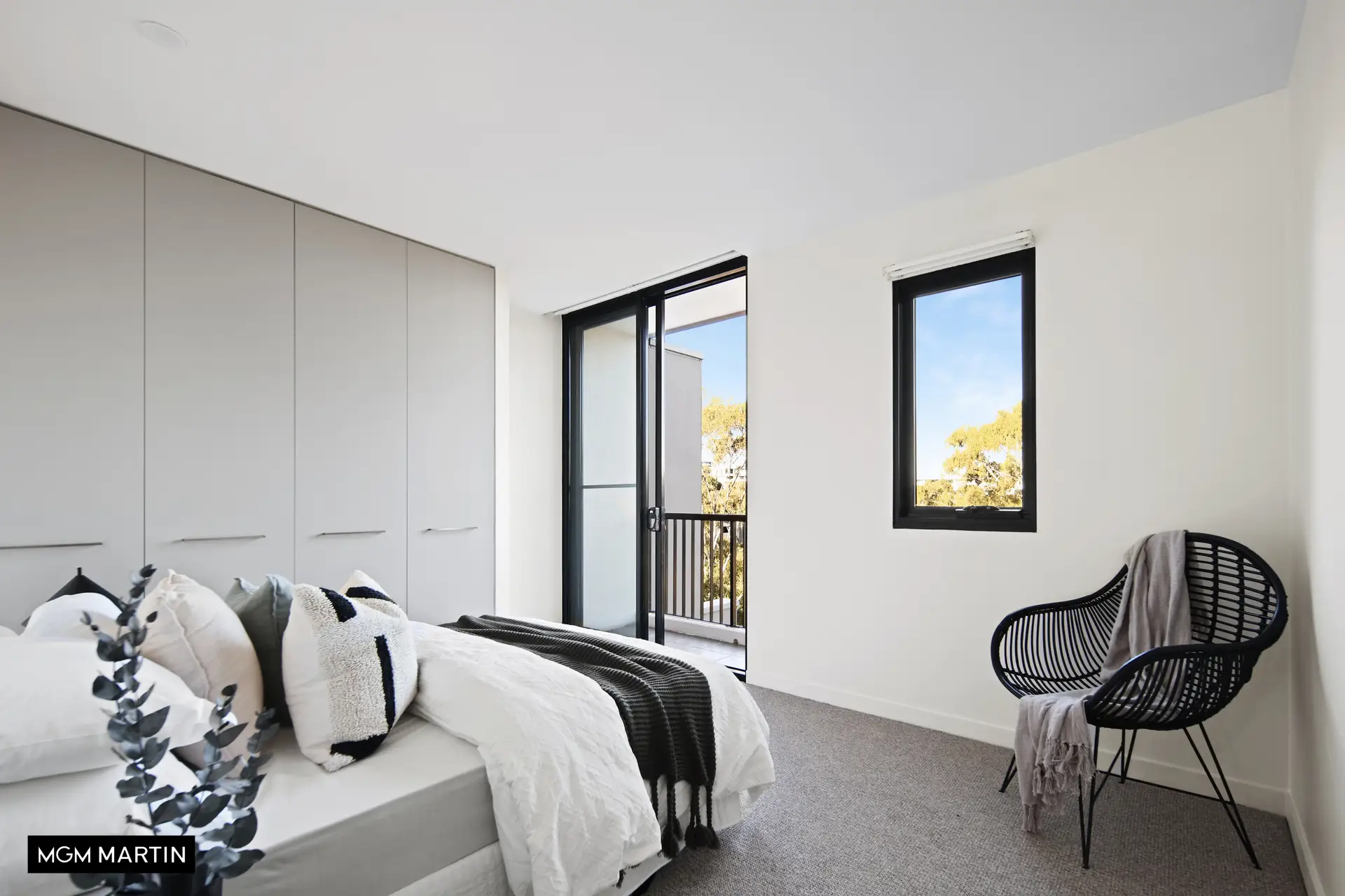 3510/2 Wolseley Grove, Zetland Sold by MGM Martin - image 1