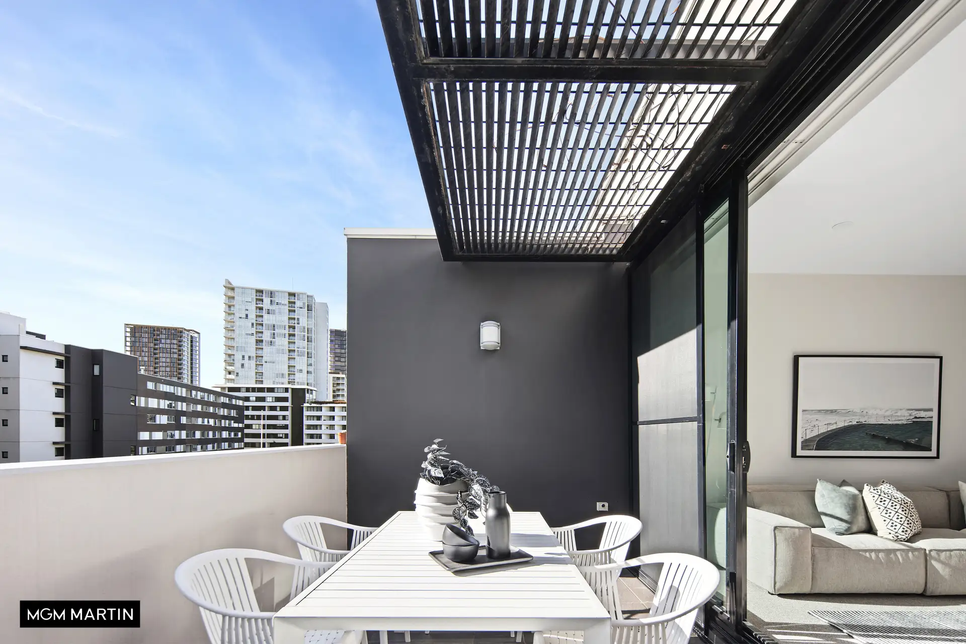 3510/2 Wolseley Grove, Zetland Sold by MGM Martin - image 1
