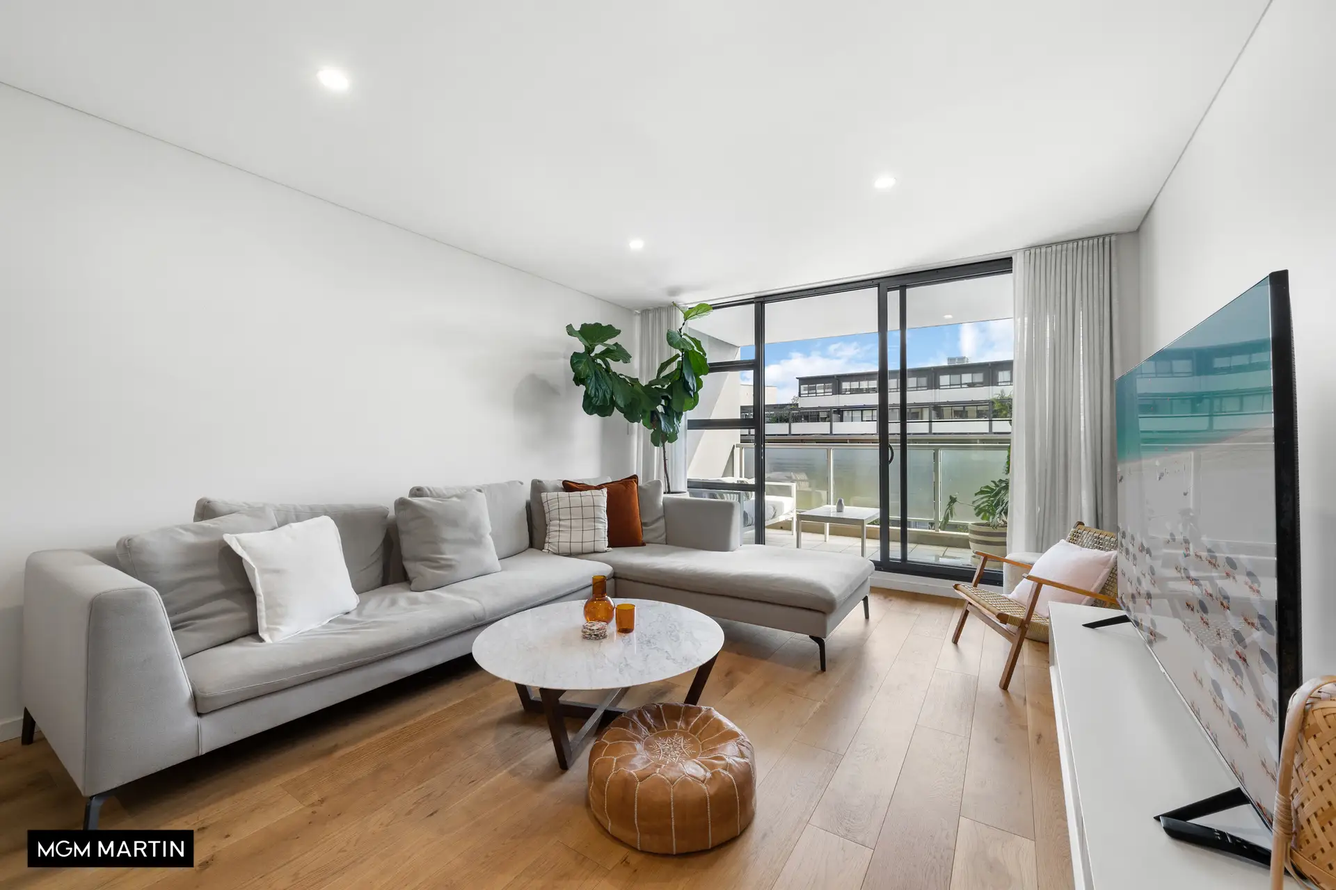 A49/252 Botany Road, Alexandria Sold by MGM Martin - image 1