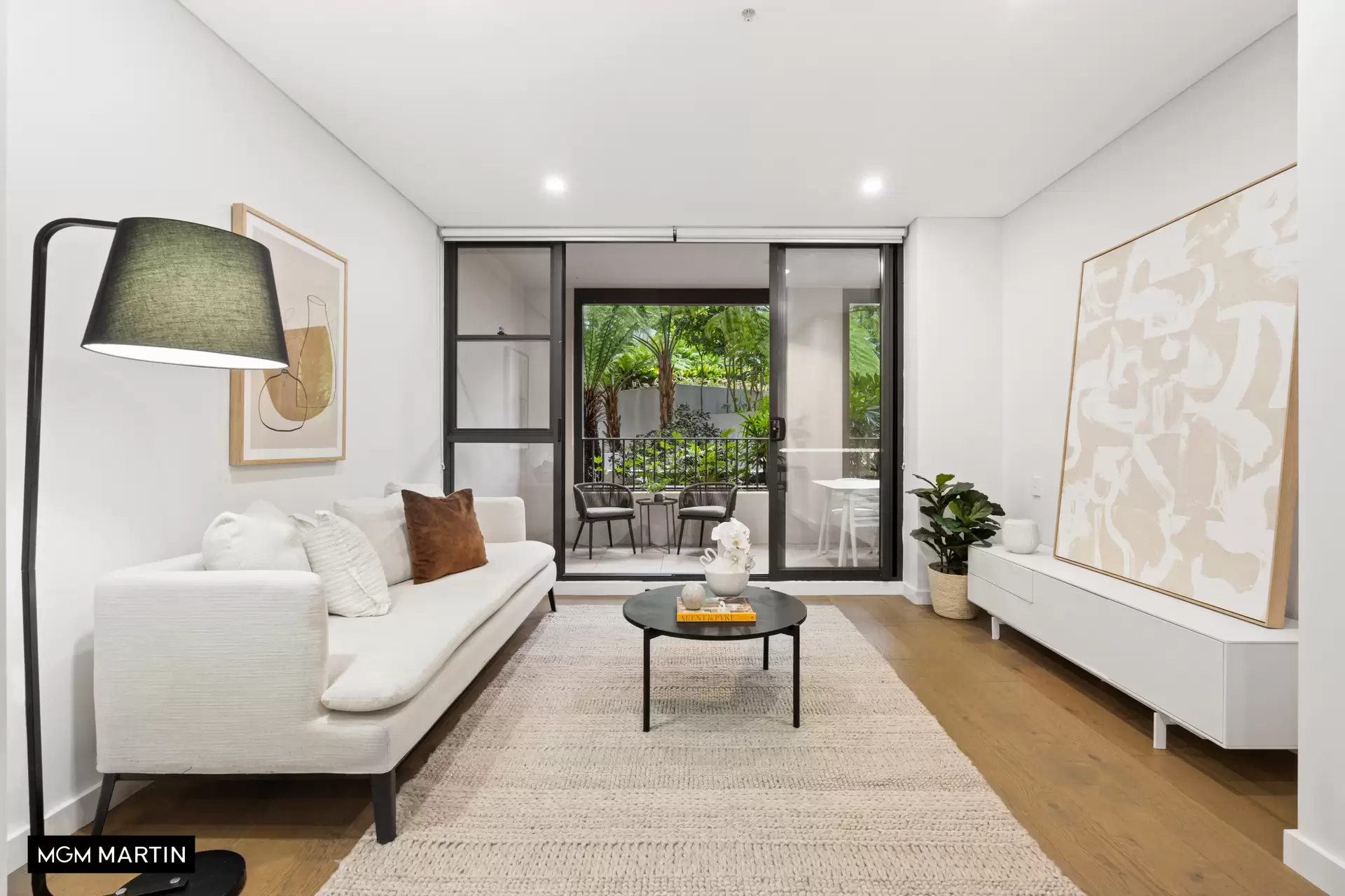 1014/8 Kingsborough Way, Zetland Sold by MGM Martin - image 1