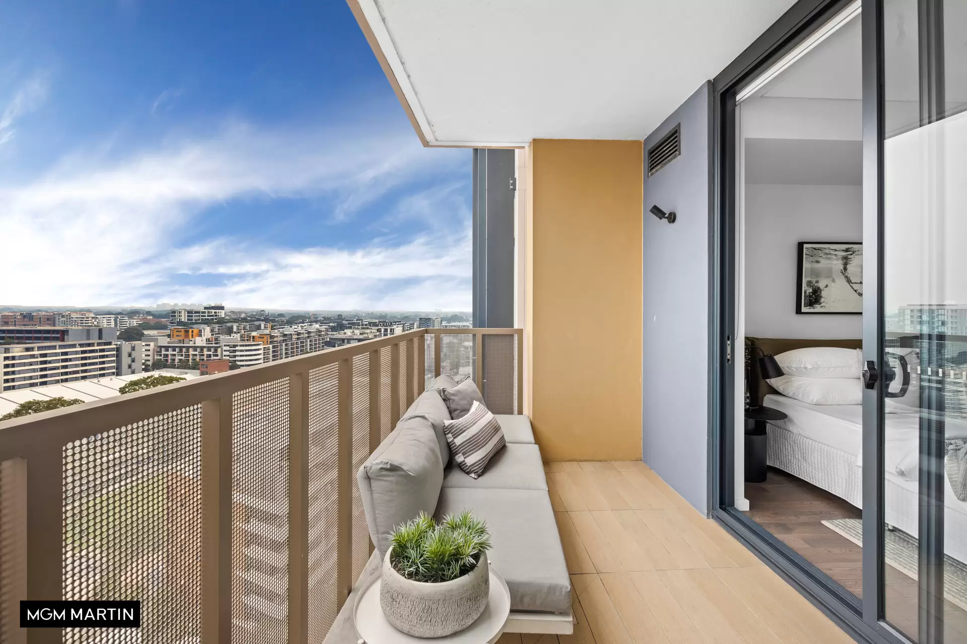 1306/25 Geddes Avenue, Zetland Sold by MGM Martin - image 1