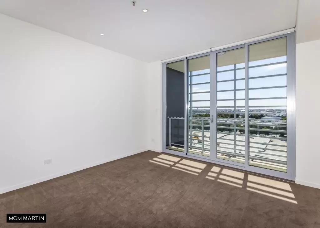 910A/8 Bourke Street, Mascot Leased by MGM Martin - image 1