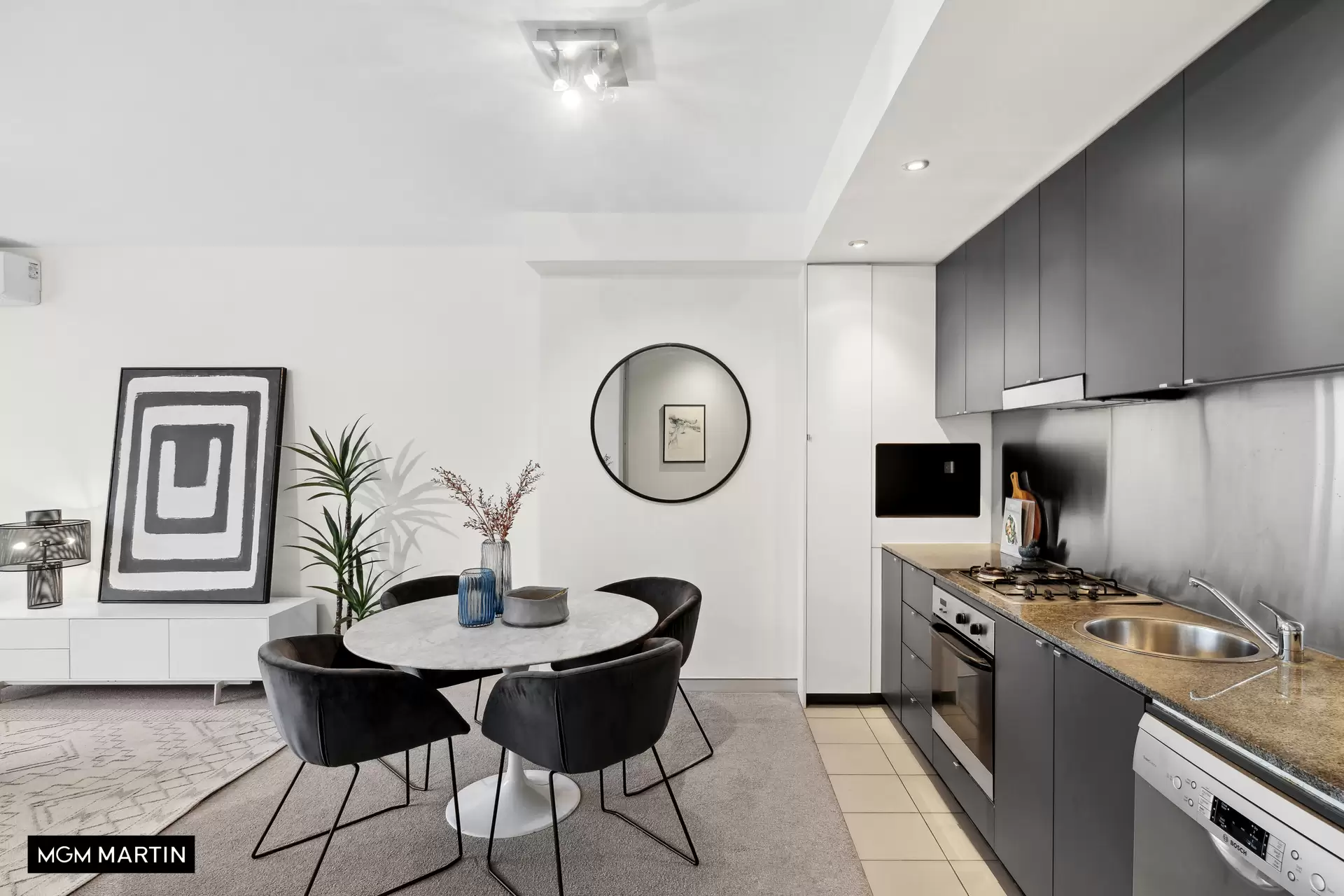 90/37 Morley Avenue, Rosebery Sold by MGM Martin - image 1