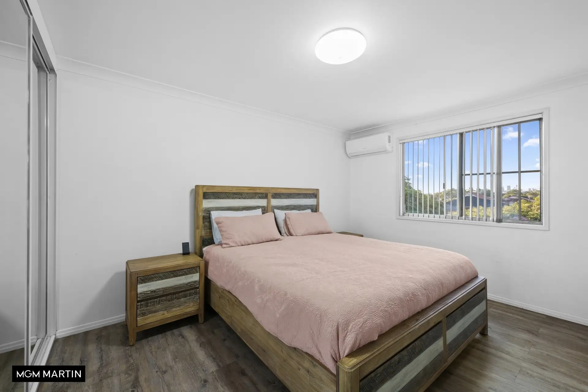 44 King Street, Eastlakes Sold by MGM Martin - image 1