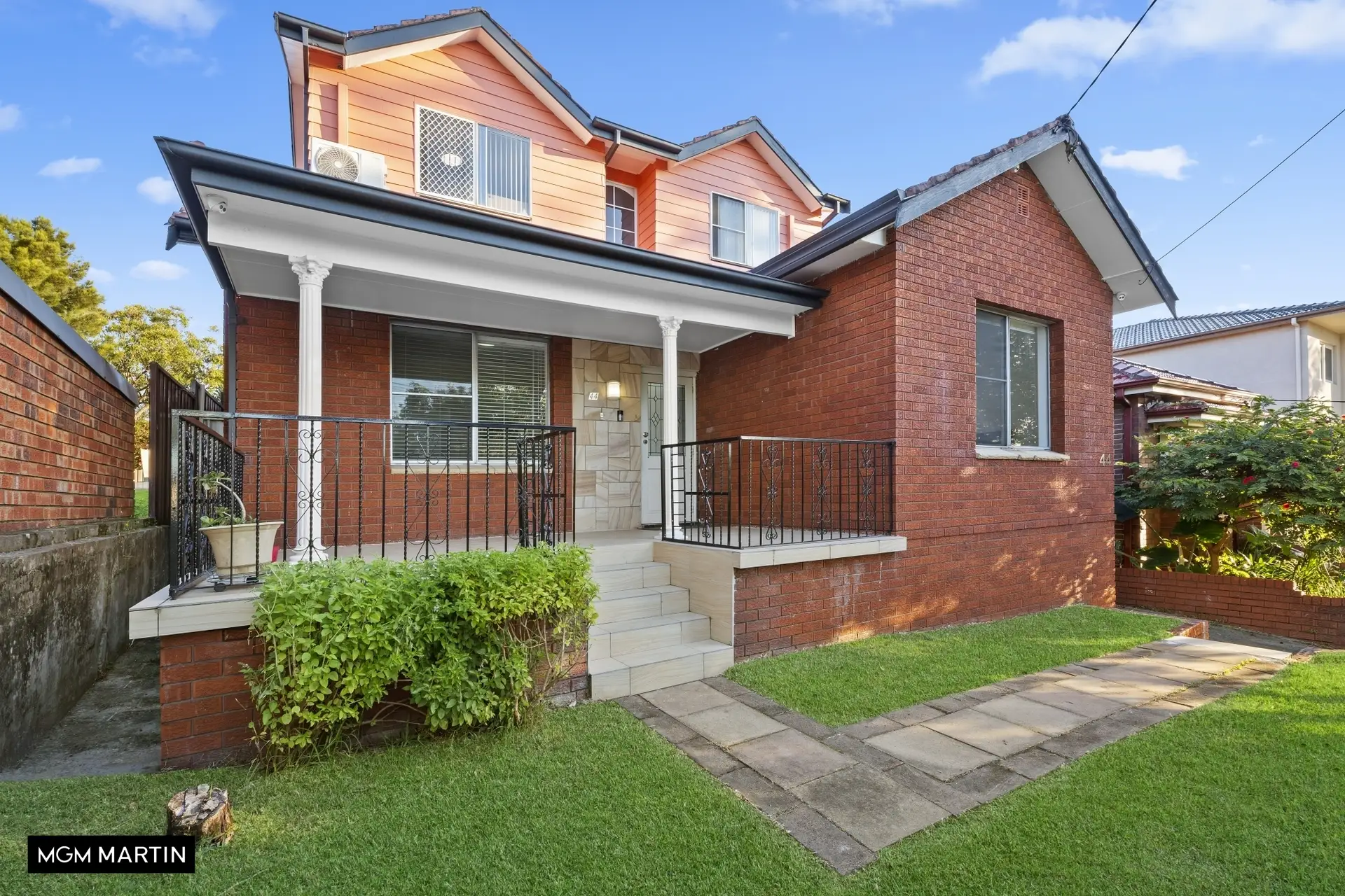 44 King Street, Eastlakes Sold by MGM Martin - image 1