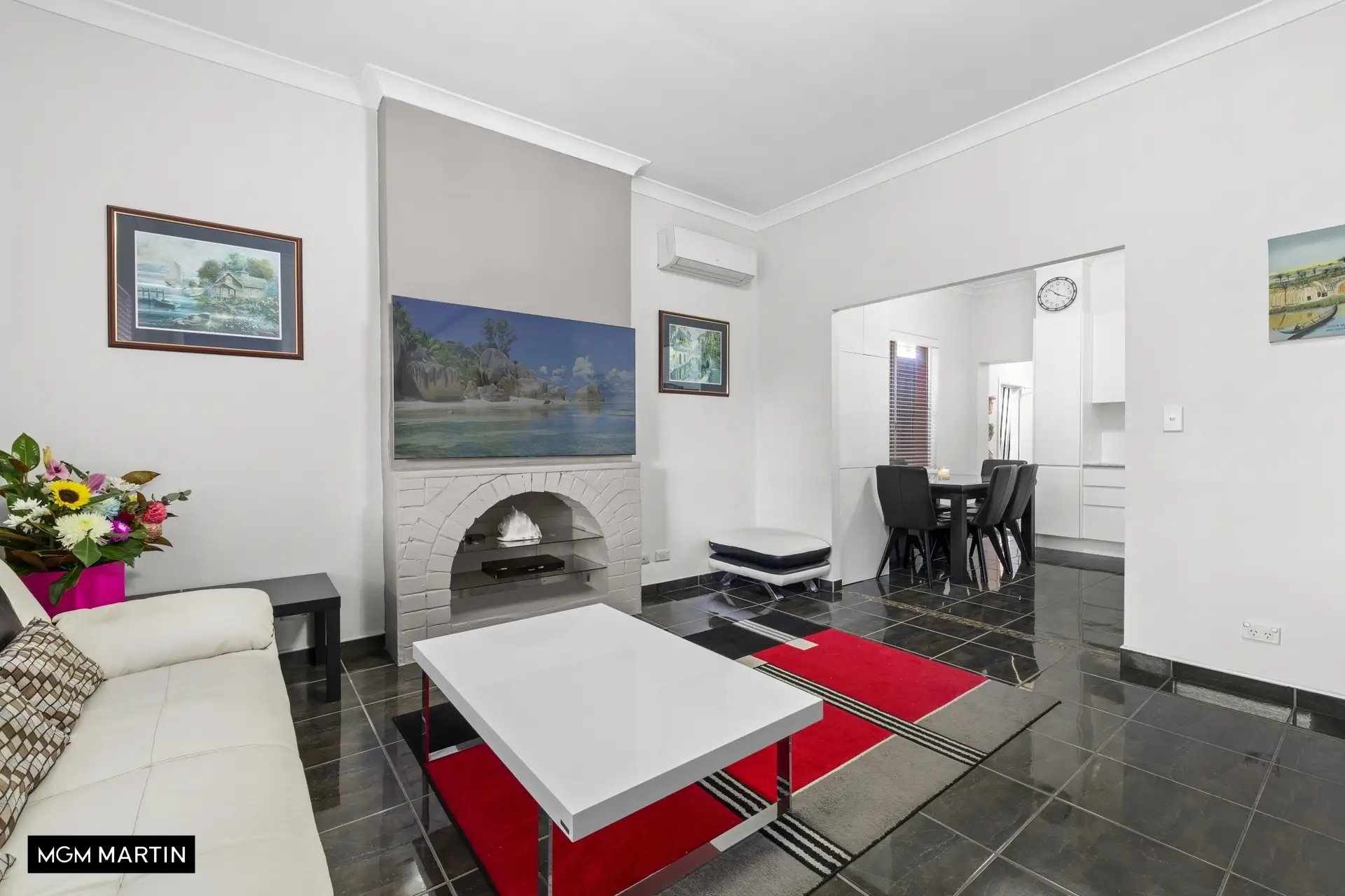 44 King Street, Eastlakes Sold by MGM Martin - image 1