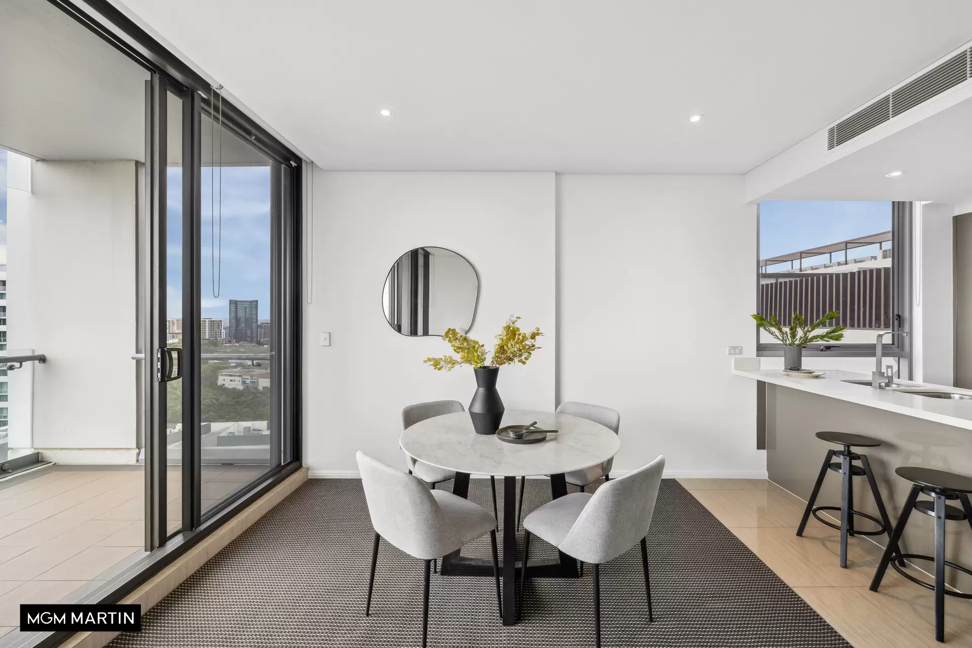 1517/20 Gadigal Avenue, Zetland Sold by MGM Martin - image 1