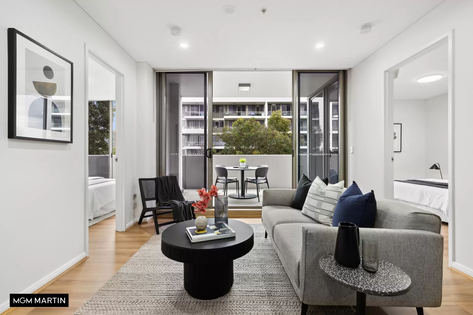 241/12 Victoria Park Parade, Zetland Sold by MGM Martin - image 1