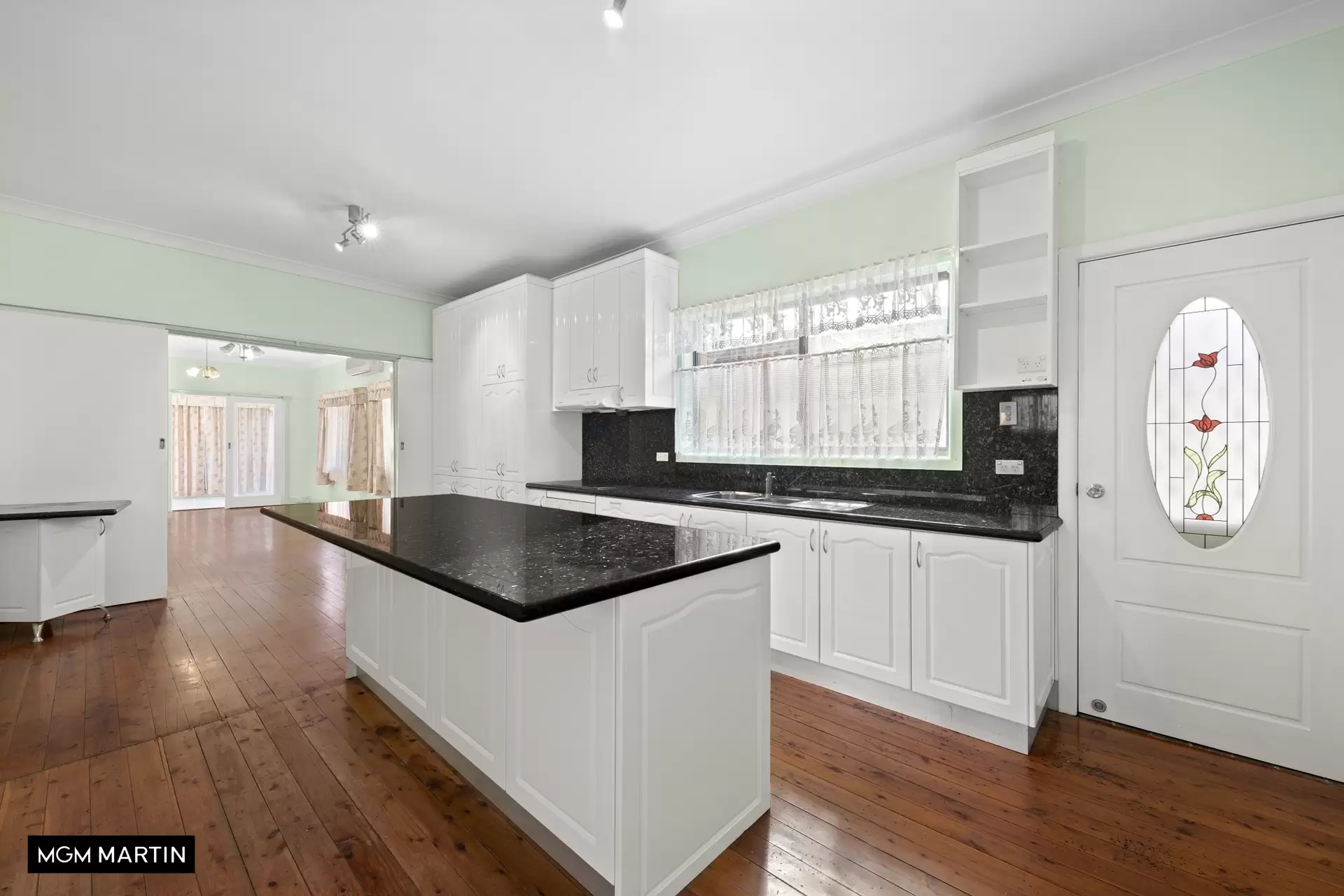 173 Franklin Street, Chifley Sold by MGM Martin - image 1