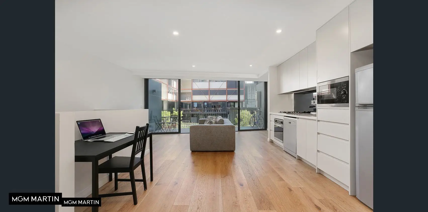 27/6 Wolseley Grove, Zetland Leased by MGM Martin - image 1