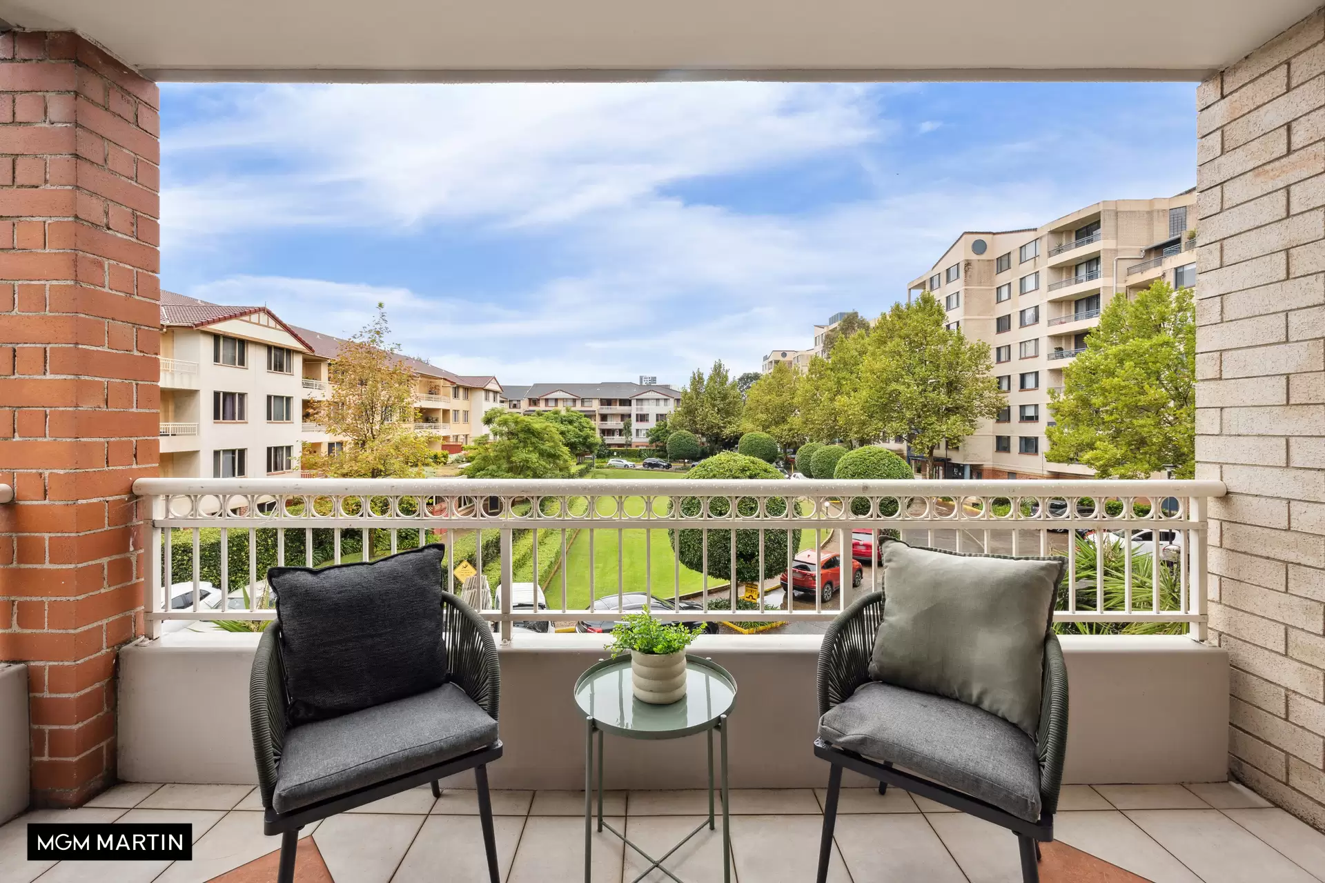398/83-93 Dalmeny Avenue, Rosebery Sold by MGM Martin - image 1