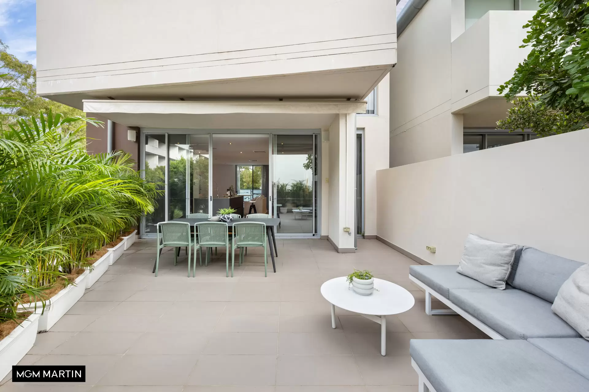 4G Wolseley Grove, Zetland Sold by MGM Martin - image 1