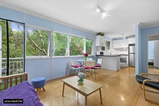 5/2 O'Rourke Crescent, Eastlakes Sold by MGM Martin