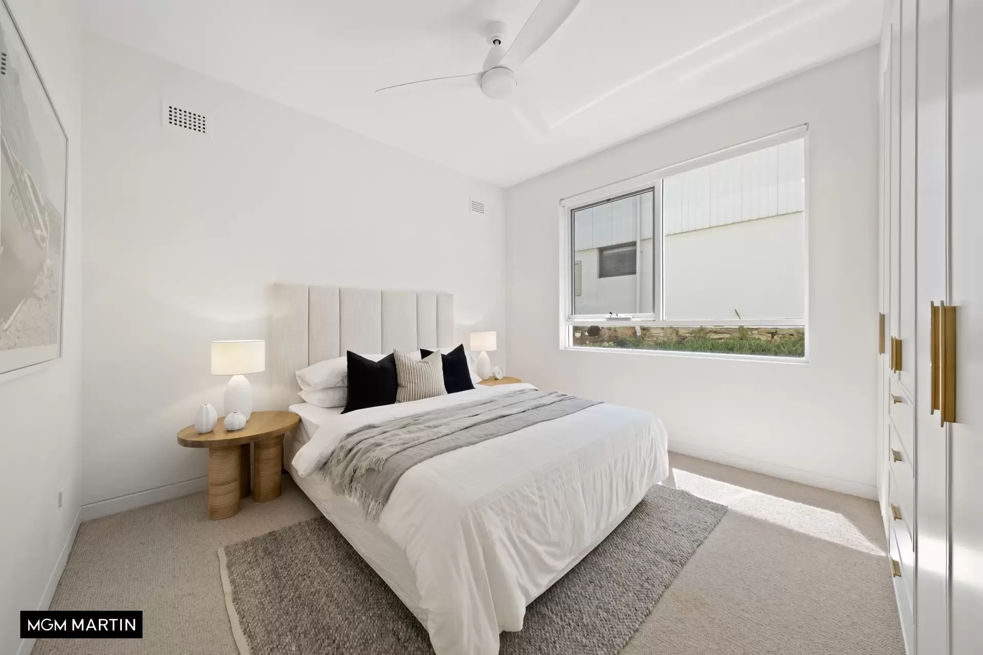 4/18-20 Ocean Street, Clovelly Sold by MGM Martin - image 1