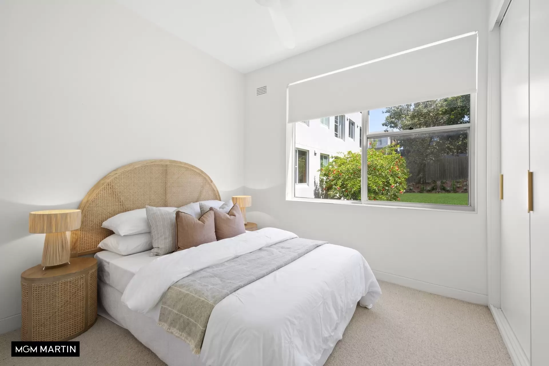 4/18-20 Ocean Street, Clovelly Sold by MGM Martin - image 1