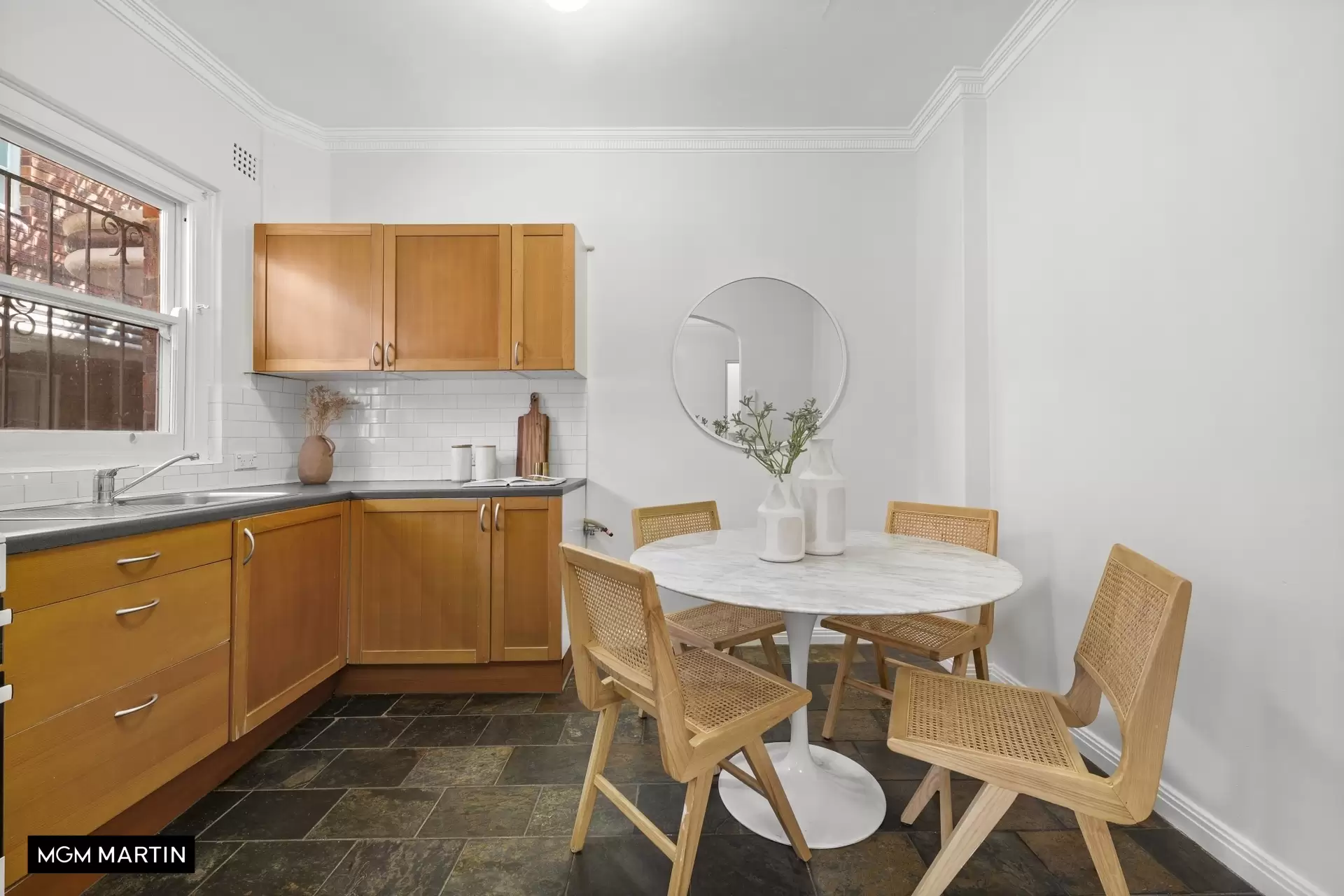 4/66 Henrietta Street, Waverley Sold by MGM Martin - image 1