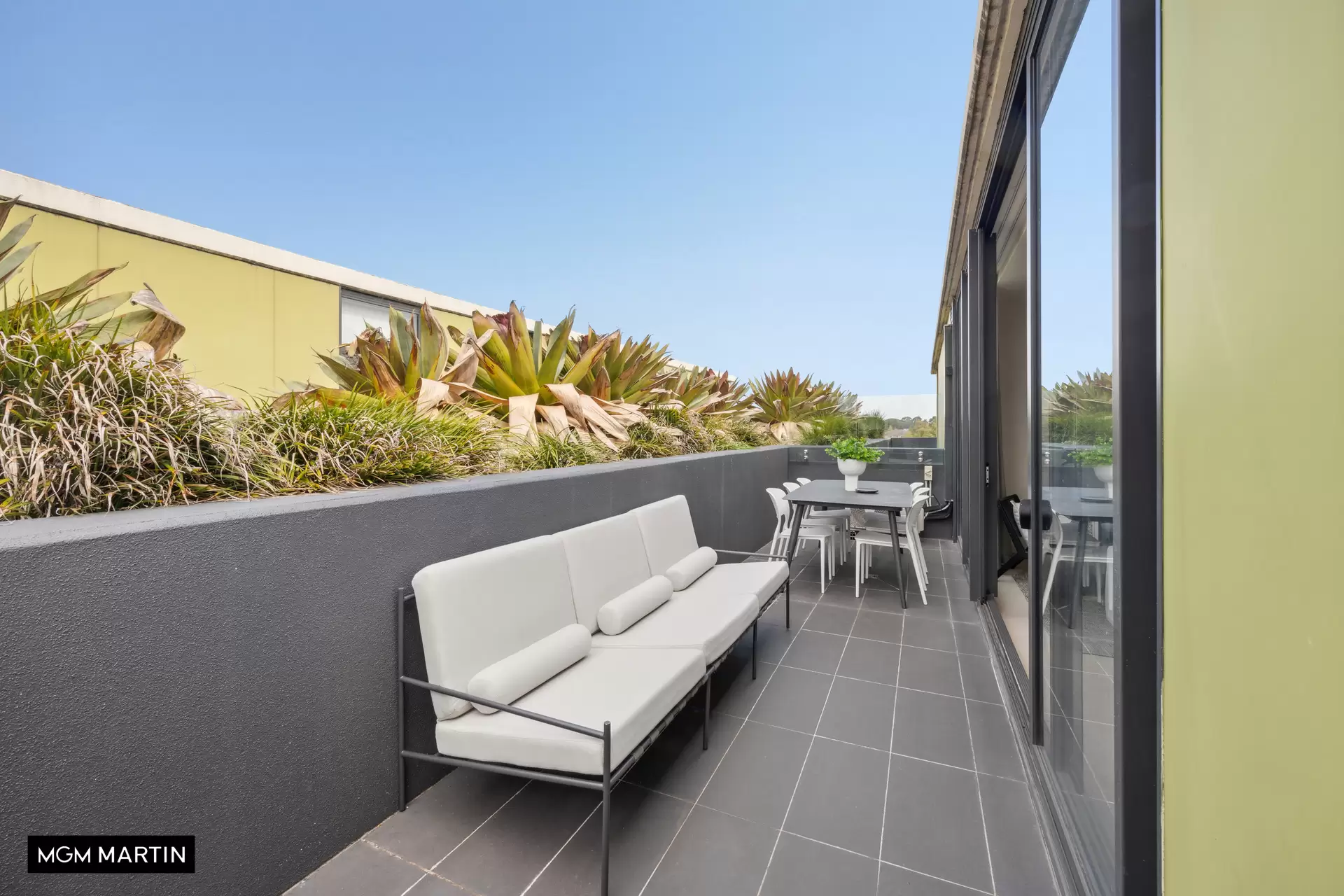504/132 Epsom Road, Zetland Sold by MGM Martin - image 1