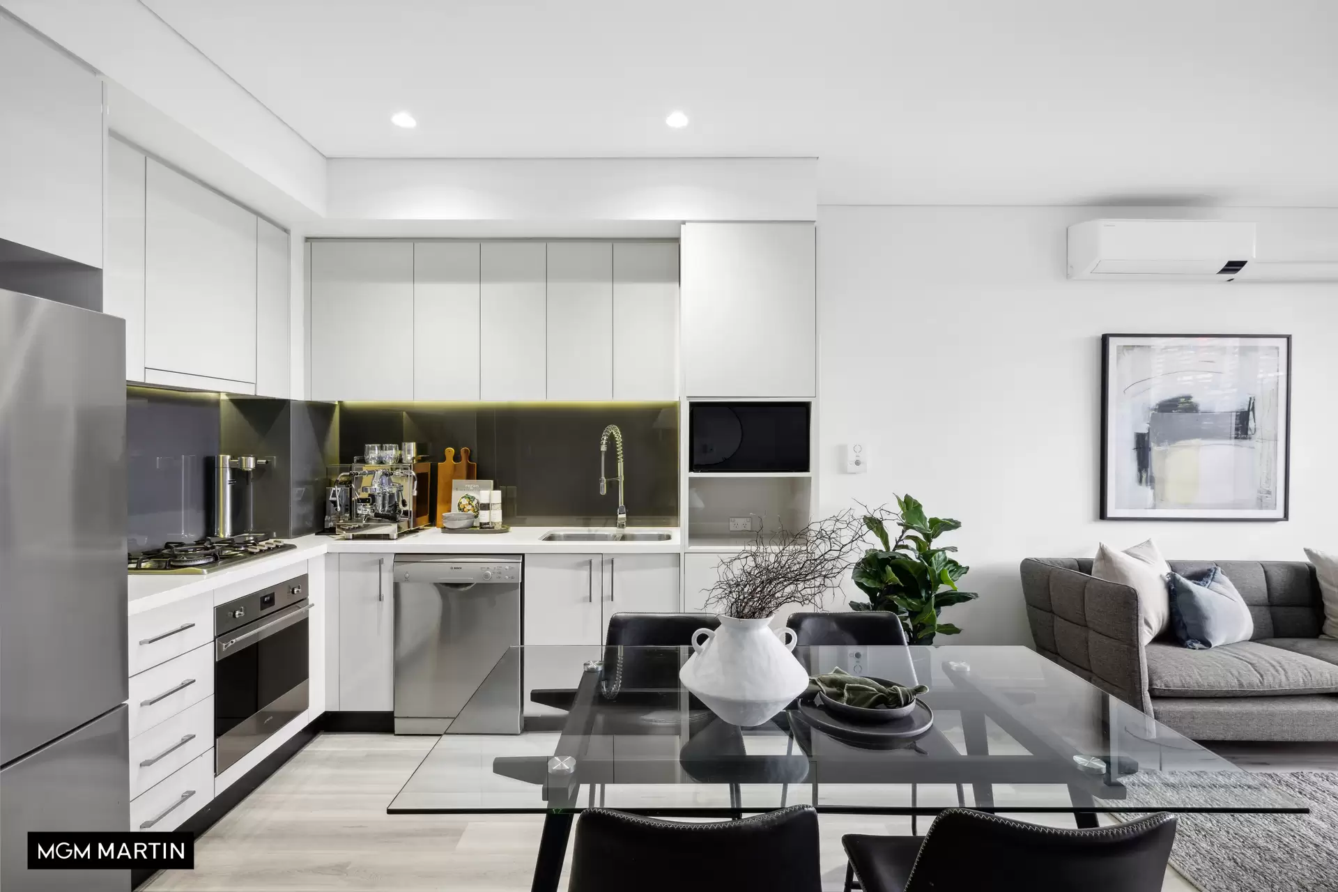G05/17 Joynton Avenue, Zetland Sold by MGM Martin - image 1