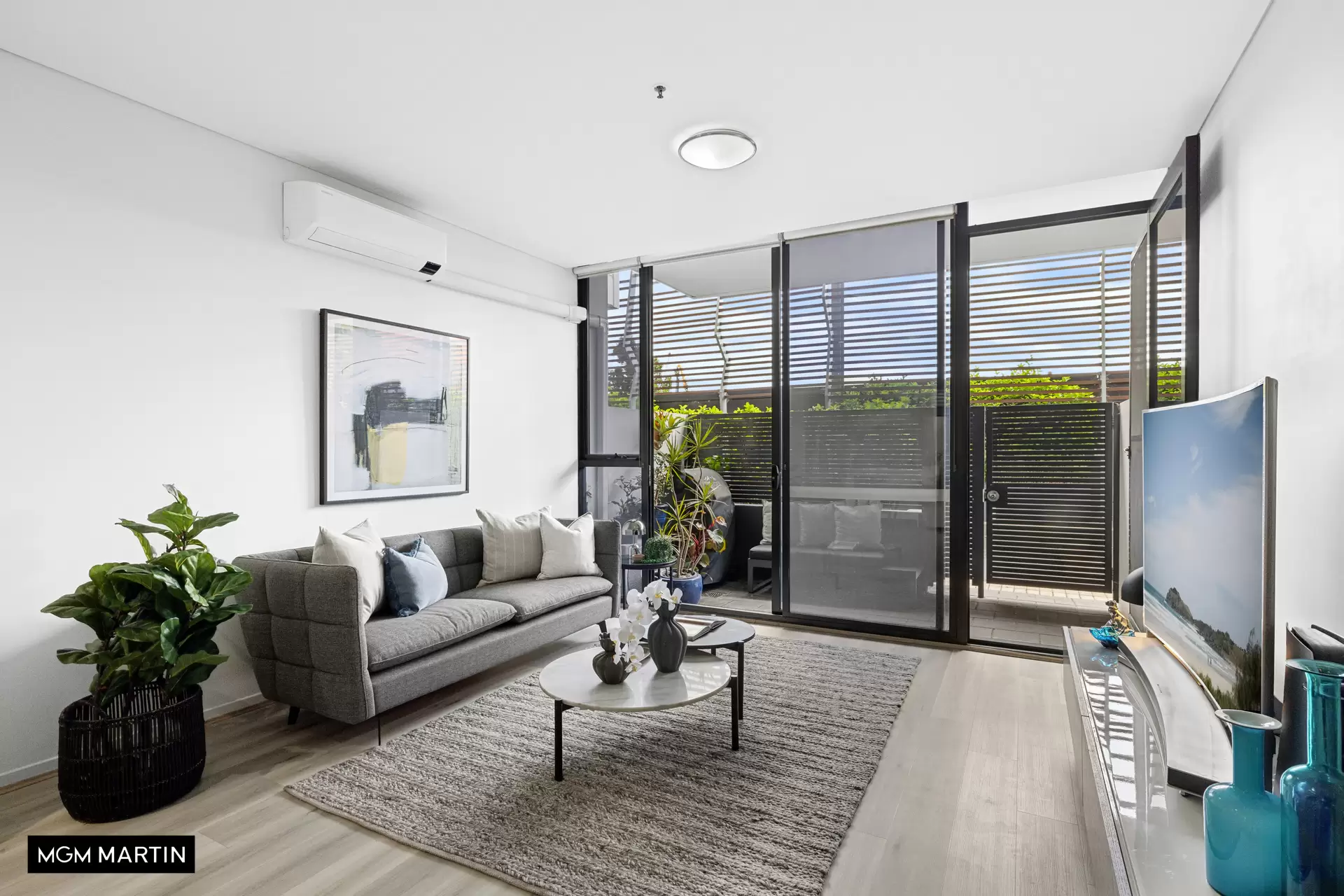 G05/17 Joynton Avenue, Zetland Sold by MGM Martin - image 1
