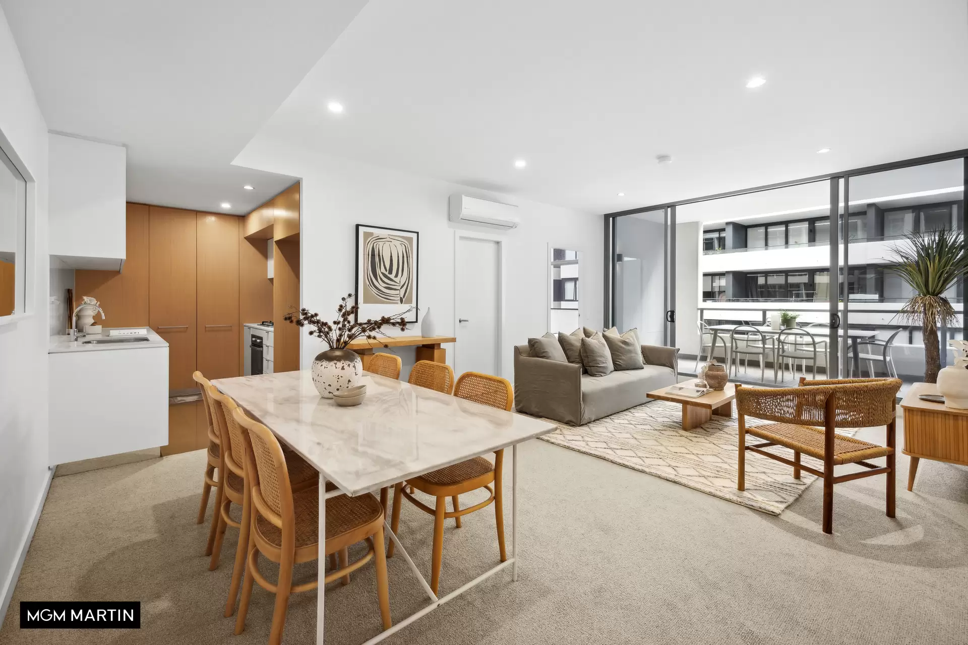 33/1 Thread Lane, Waterloo Sold by MGM Martin - image 1