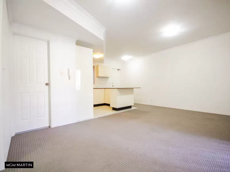 1/74-80 Willis Street, Kingsford Leased by MGM Martin - image 1
