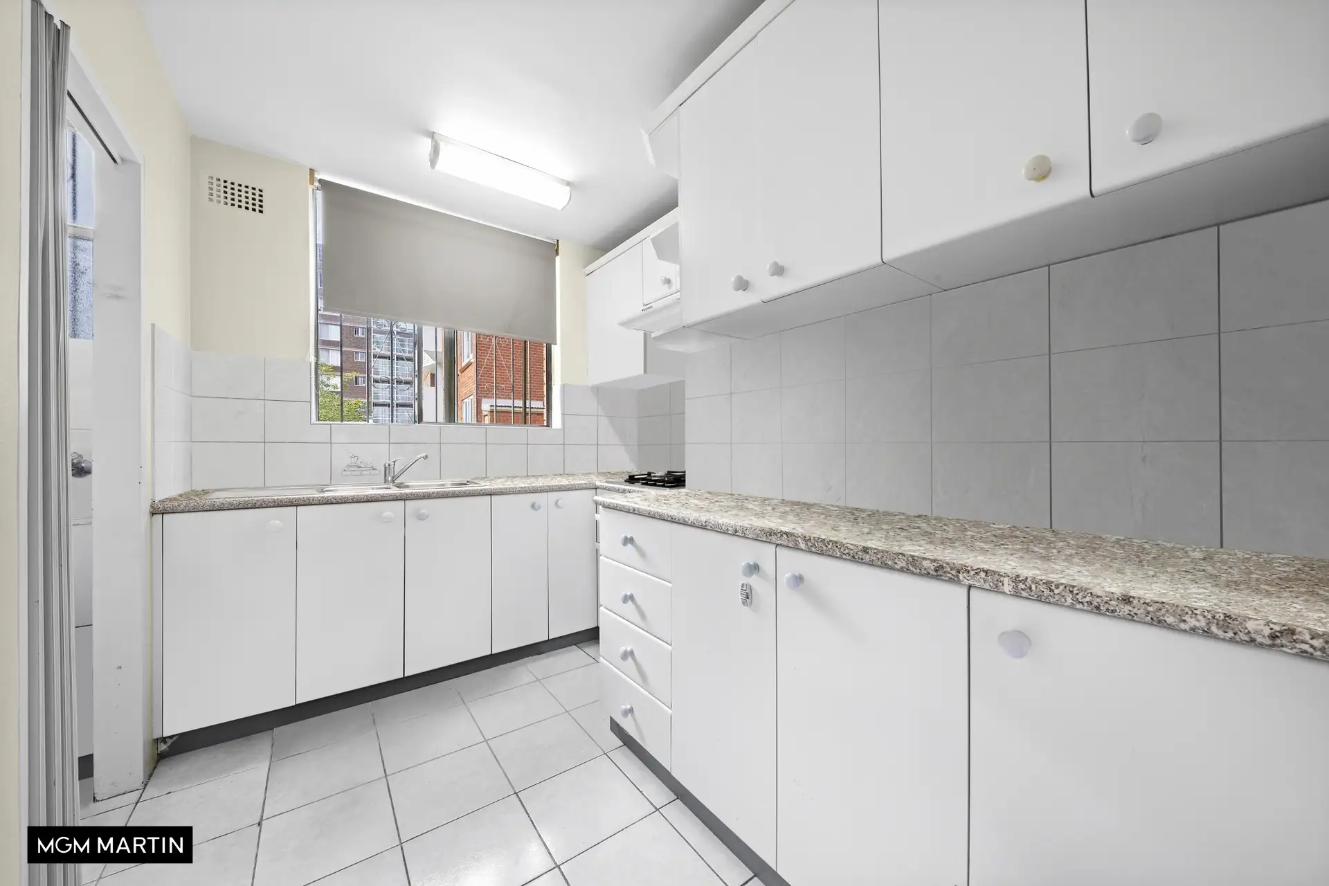 4/22 Evans Avenue, Eastlakes Sold by MGM Martin - image 1
