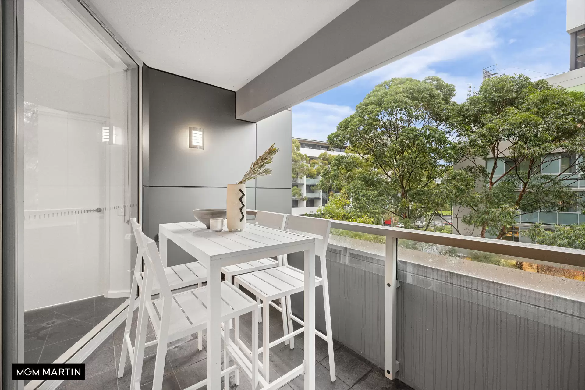 114/6c Defries Avenue, Zetland Sold by MGM Martin - image 1